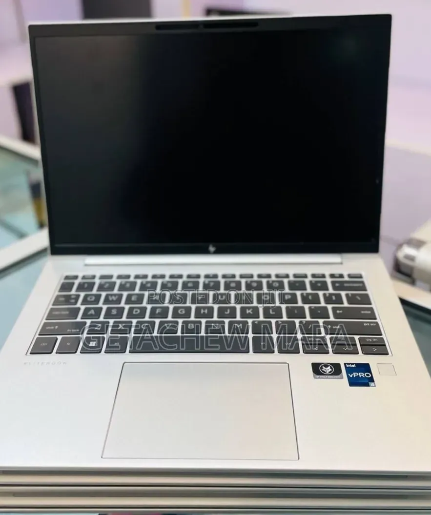 New Laptop HP EliteBook 840 G9 16GB Intel Core i5 SSD 512GB