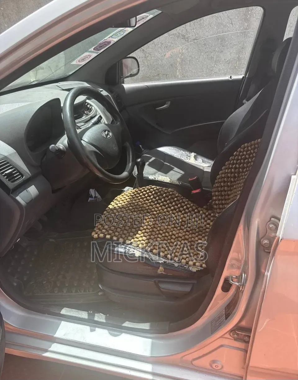 Hyundai Eon 2015 Gray
