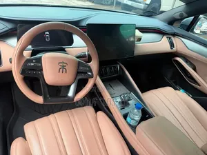BYD Qin L DM-i 2025