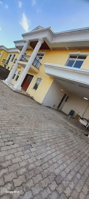 Furnished 5bdrm House in Ccd, Yeka for sale