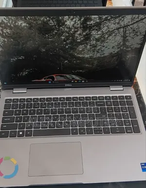 New Laptop Dell Latitude 5540 16GB Intel Core i7 SSD 512GB