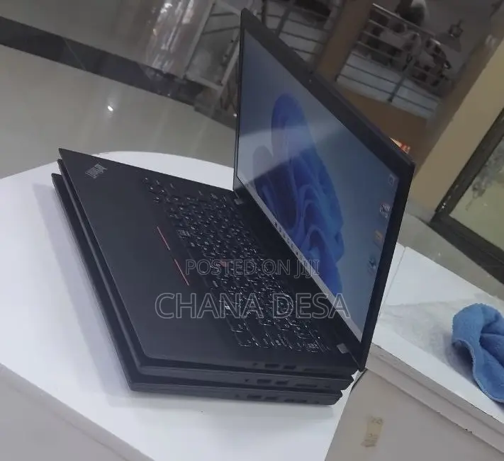 New Laptop Lenovo ThinkPad T14 16GB AMD Ryzen 5 SSD 512GB