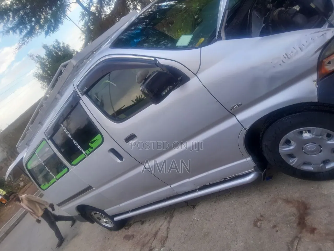 Toyota HiAce 2005 Silver