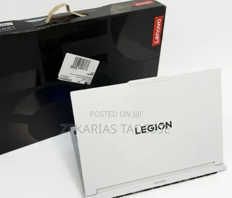 New Laptop Lenovo Legion Pro 7 32GB Intel Core Ultra 9 SSD 1T
