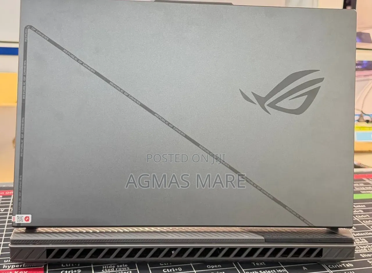 New Laptop Asus ROG Strix G15 32GB Intel Core i9 SSD 1T