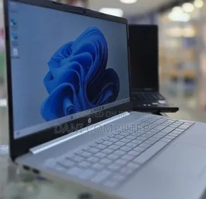 New Laptop HP Stream Notebook 16GB Intel Core i5 SSD 512GB