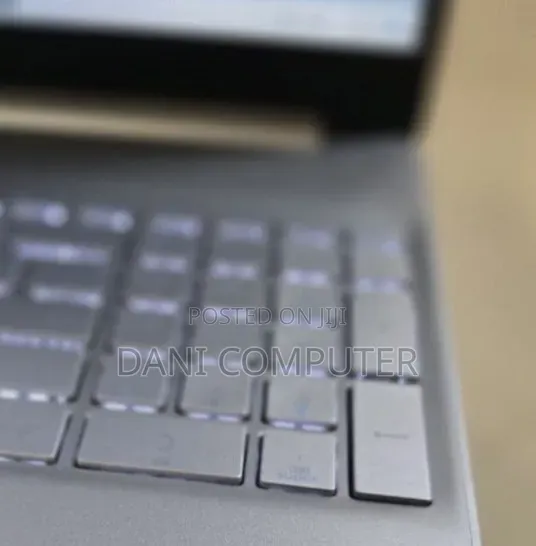 New Laptop HP Stream Notebook 16GB Intel Core i5 SSD 512GB