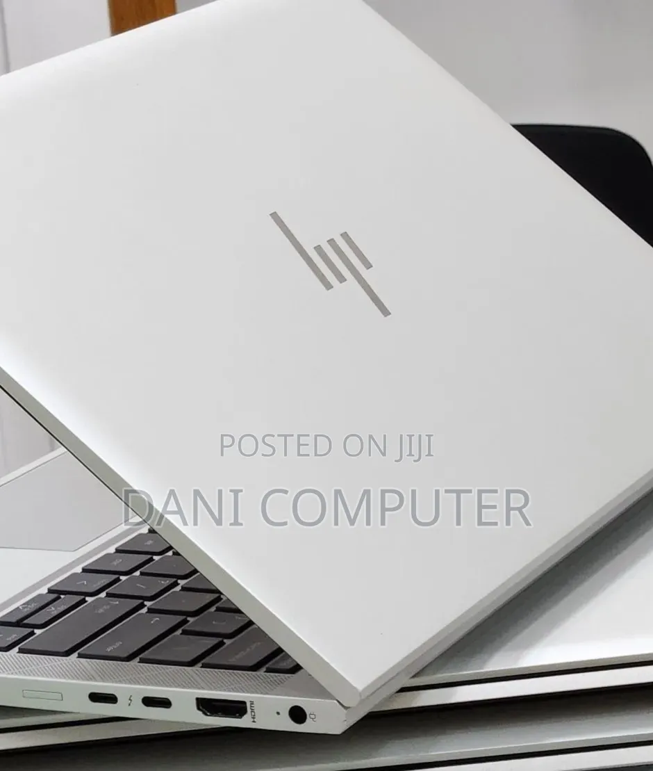 New Laptop HP EliteBook 840 G8 16GB Intel Core i5 SSD 512GB