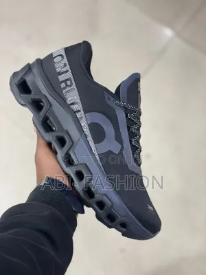 Cloudmonster 2 High Sole Black