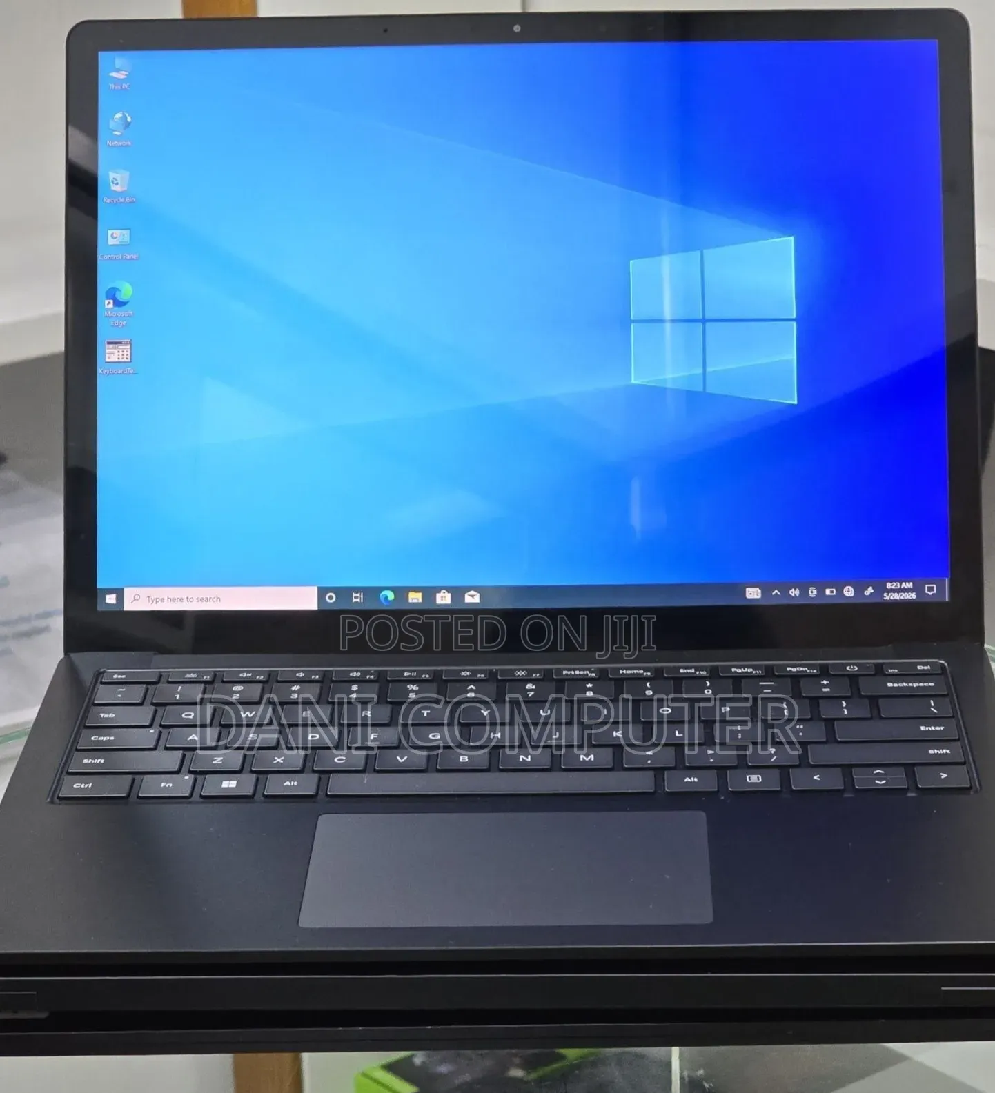 New Laptop Microsoft Surface 16GB Intel Core i7 SSD 512GB