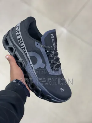 On Cloud Foam Triple Black