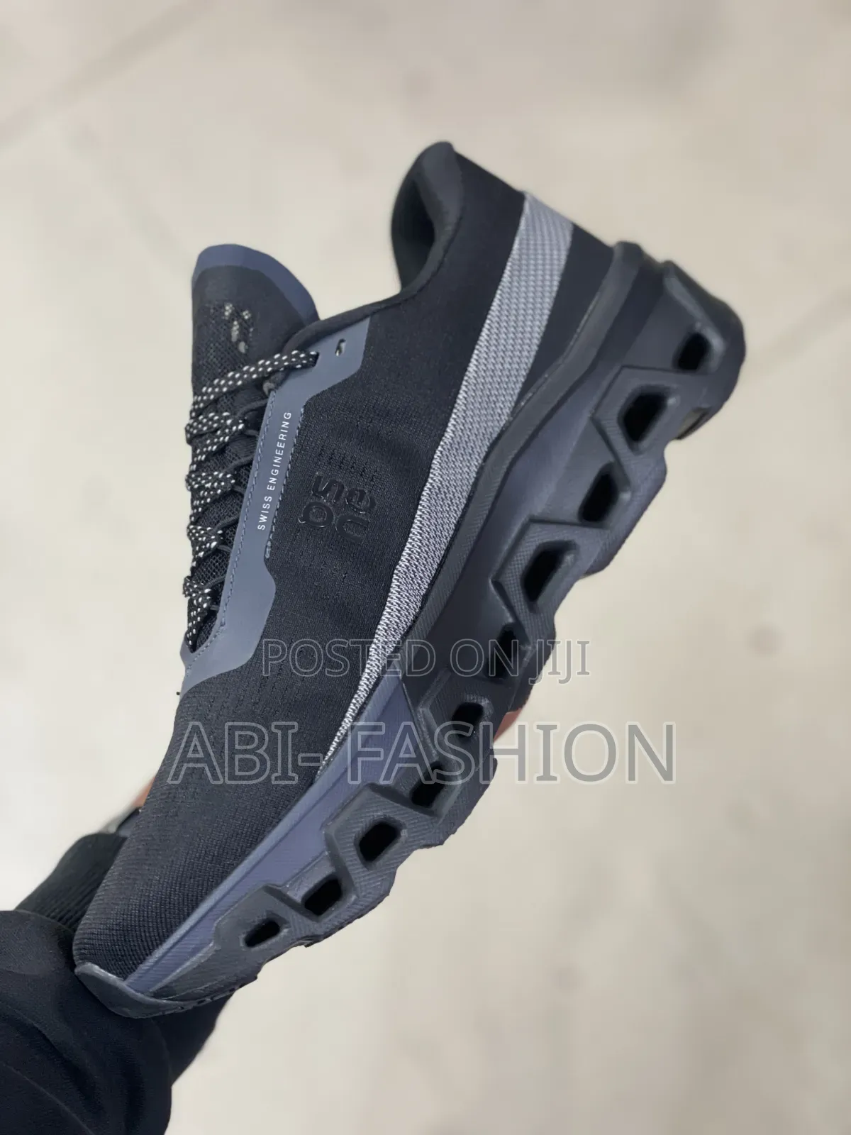 On Cloud Foam Triple Black