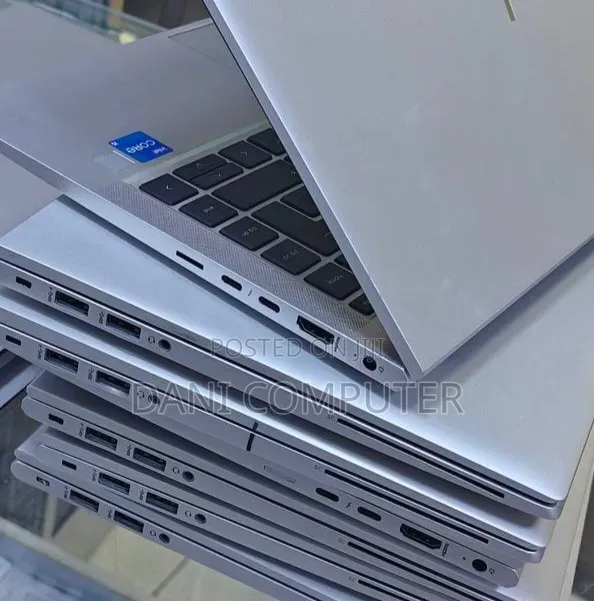 New Laptop HP EliteBook 830 G8 16GB Intel Core i5 SSD 512GB