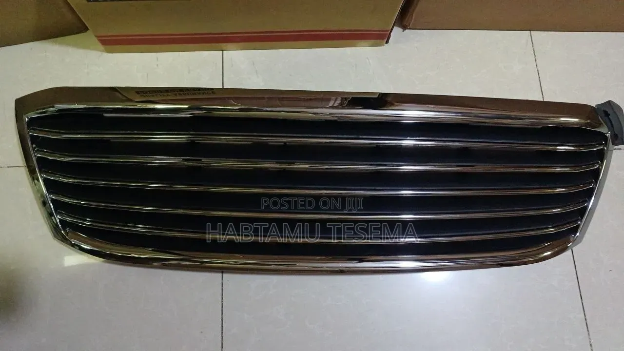 Toyota Hilux (2008) Front Grille - Brand New (Vat Included)