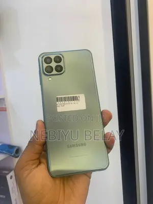 New Samsung Galaxy M33 5G 128 GB Gray