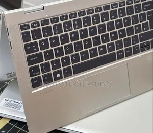 New Laptop HP EliteBook 830 G8 16GB Intel Core i5 SSD 512GB