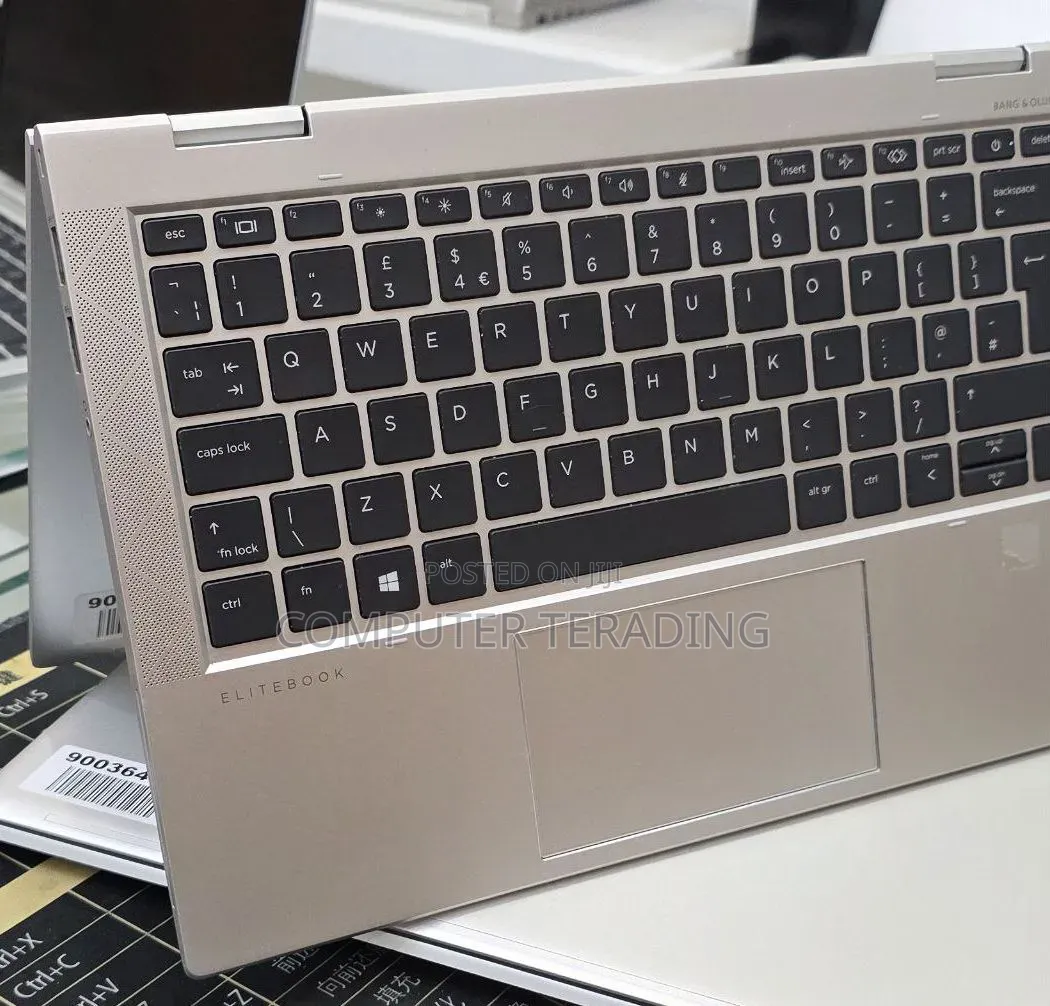 New Laptop HP EliteBook 830 G8 16GB Intel Core i5 SSD 512GB