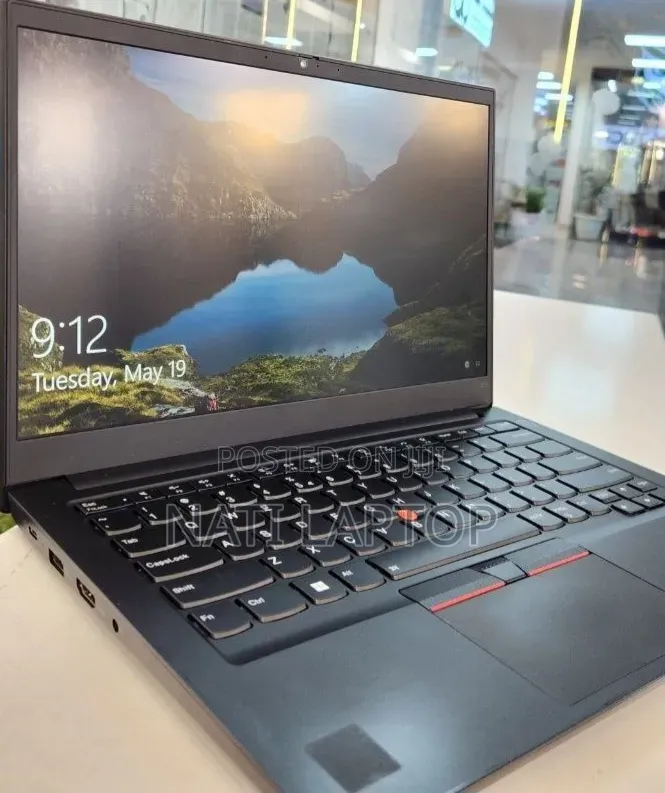 New Laptop Lenovo ThinkPad E14 Gen 4 16GB Intel Core i7 SSD 512GB