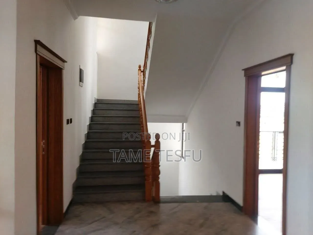 Furnished 8bdrm House in ሀያት 500ካሬ, Bole for sale