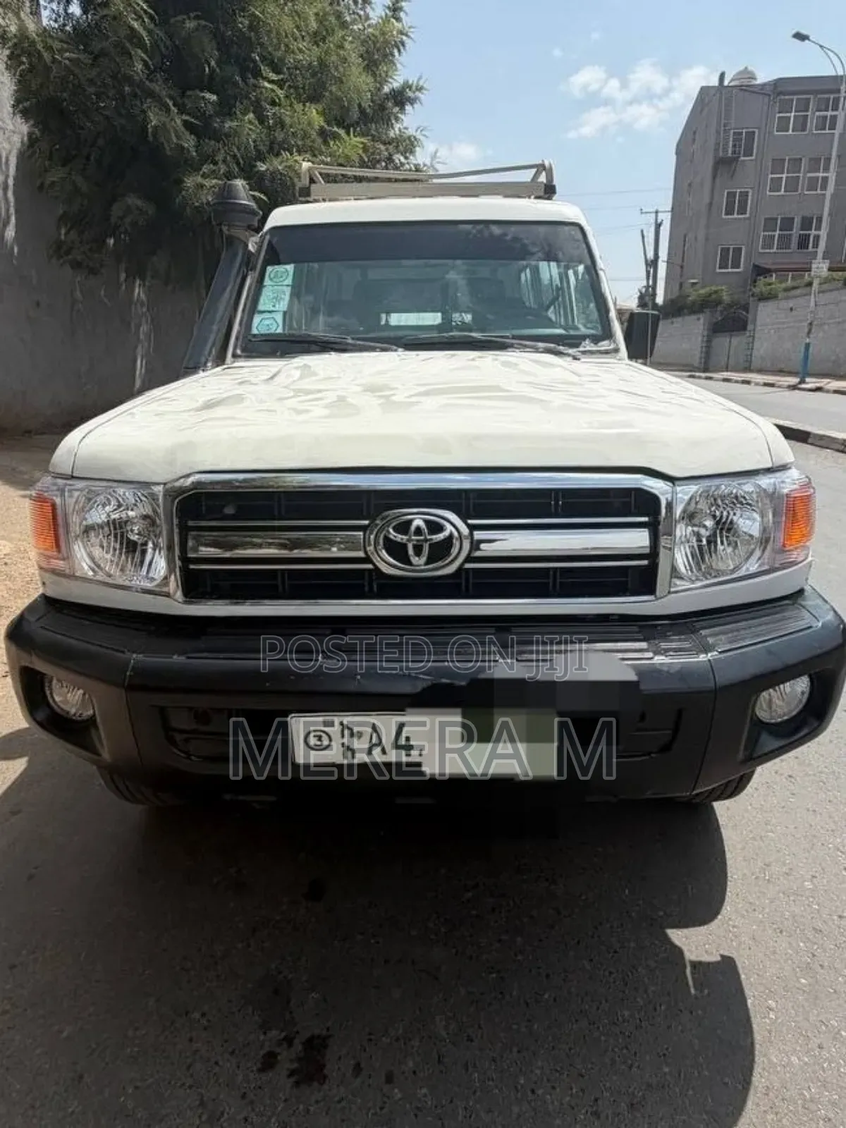 Toyota Land Cruiser 4.0 V6 GXR 2016 White