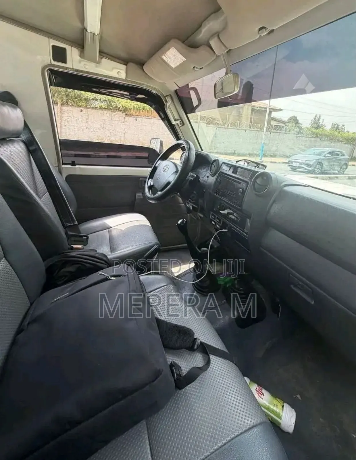 Toyota Land Cruiser 4.0 V6 GXR 2016 White