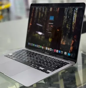 New Laptop Apple MacBook Air 2020 M1 8GB Intel Core i3 SSD 256GB