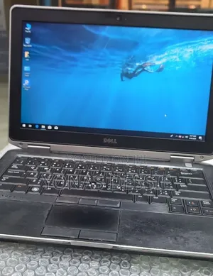 Laptop Dell Latitude E6330 4GB Intel Core i5 HDD 500GB