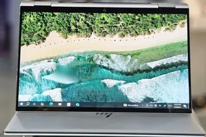 New Laptop HP EliteBook 1040 G8 16GB Intel Core i7 SSD 512GB