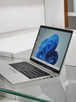 New Laptop HP EliteBook 845 G8 16GB AMD Ryzen 5 SSD 512GB