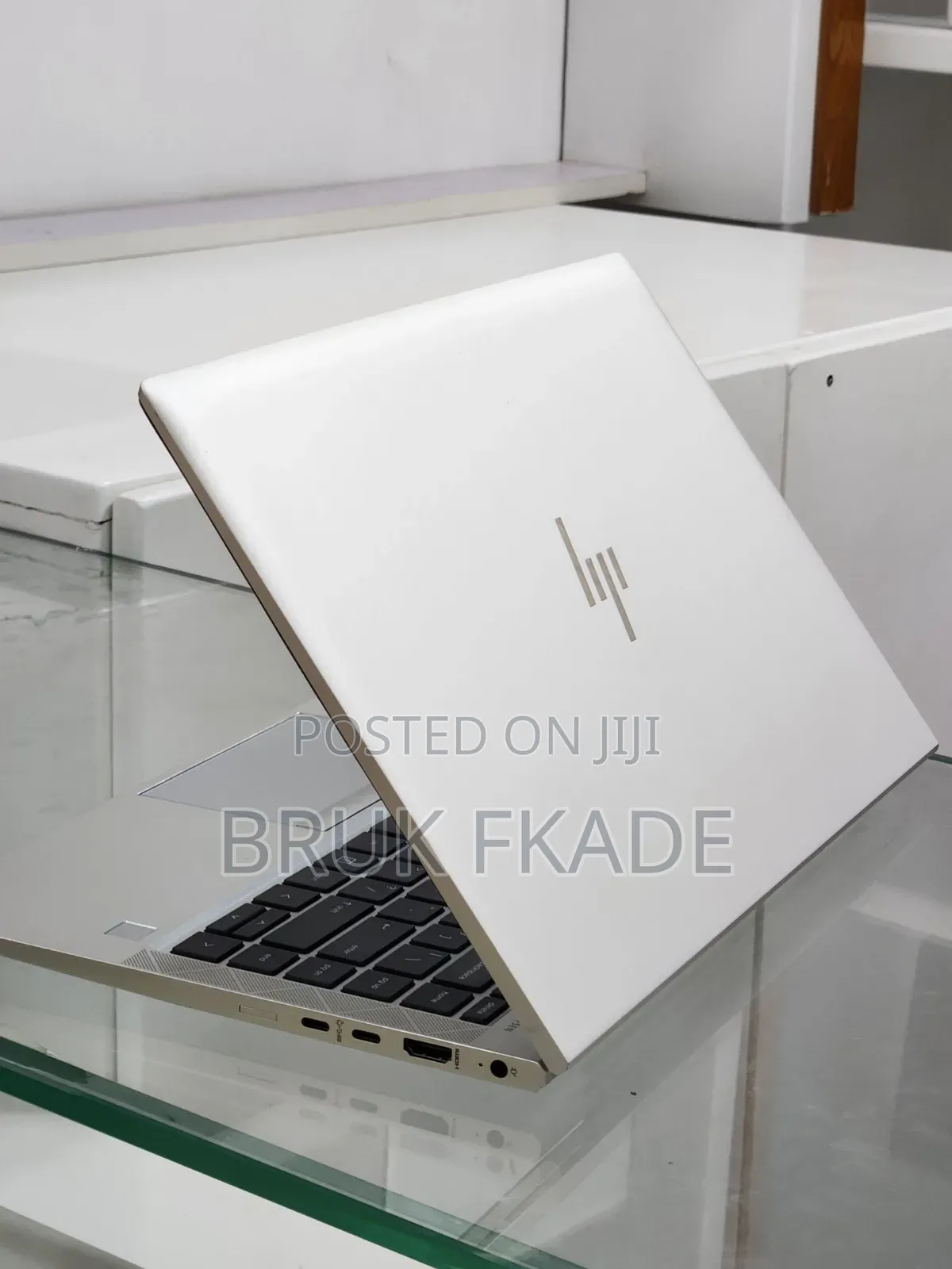 New Laptop HP EliteBook 845 G8 16GB AMD Ryzen 5 SSD 512GB