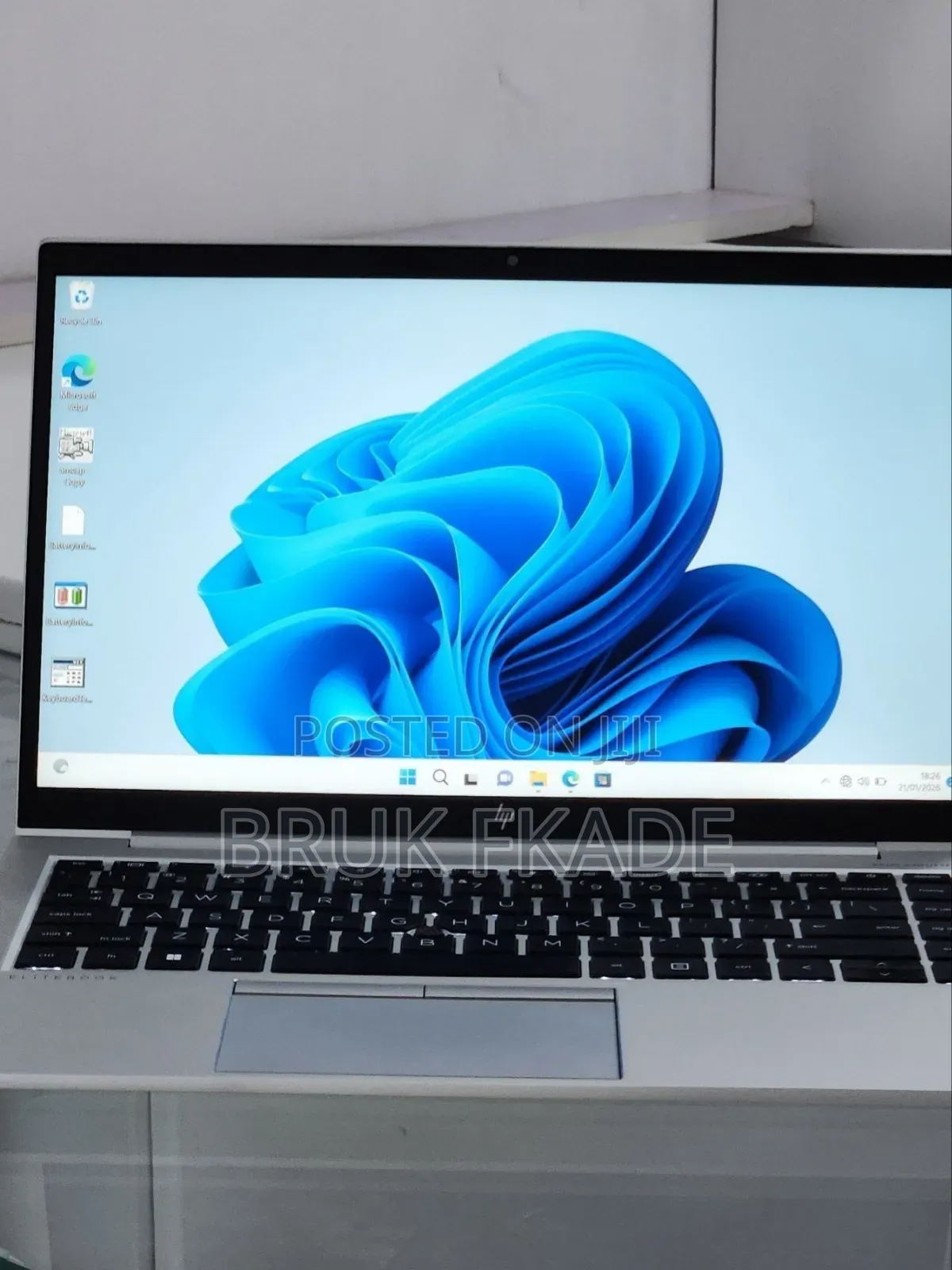 New Laptop HP EliteBook 845 G8 16GB AMD Ryzen 5 SSD 512GB