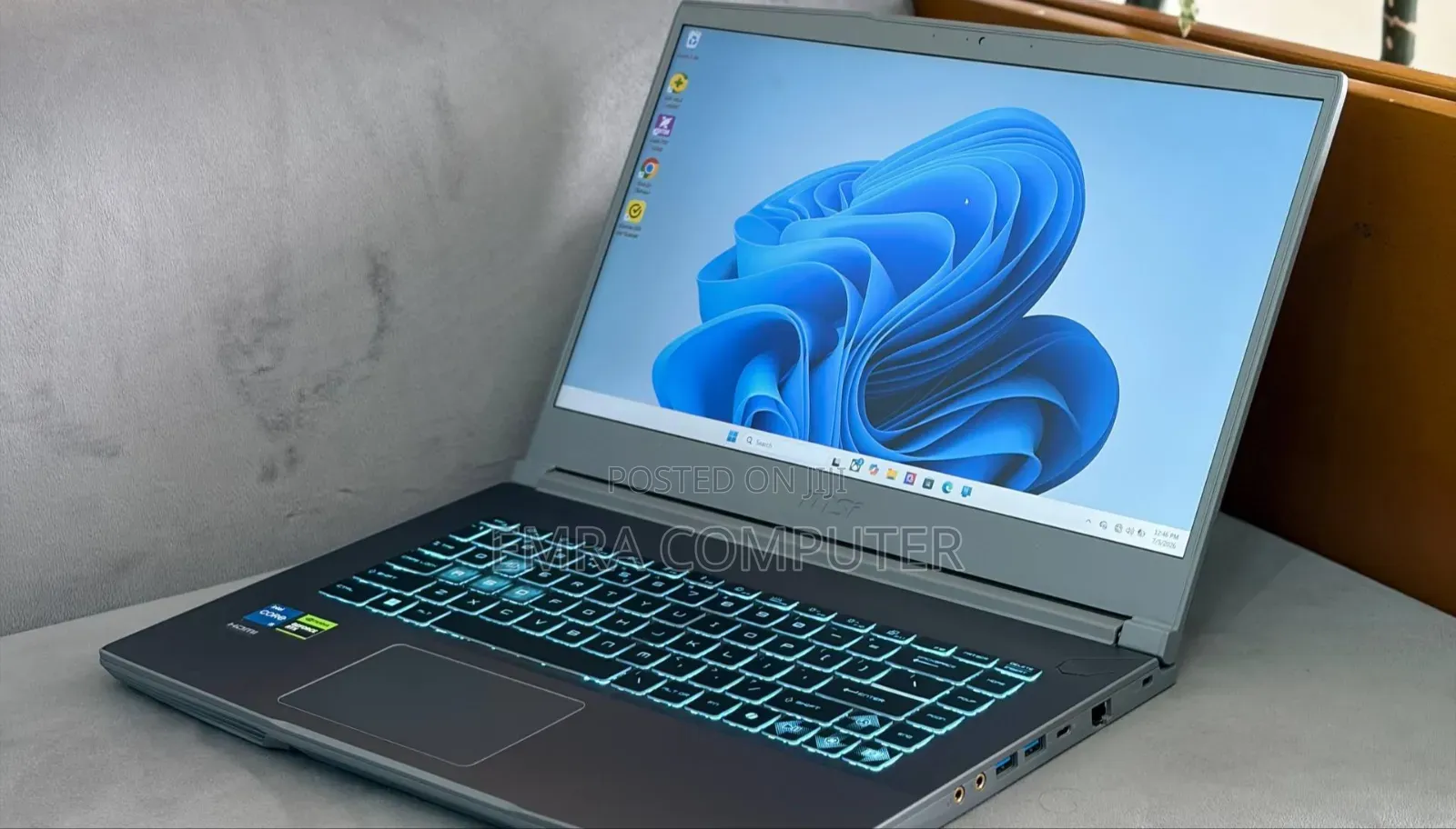 New Laptop MSI 16GB Intel Core i5 SSD 512GB