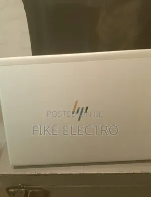 New Laptop HP EliteBook 830 G5 8GB Intel Core i5 SSD 256GB