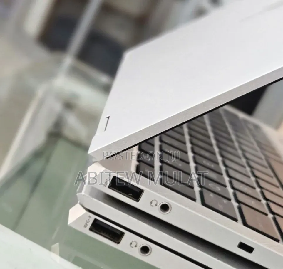 New Laptop HP EliteBook 1040 G8 16GB Intel Core i7 SSD 512GB