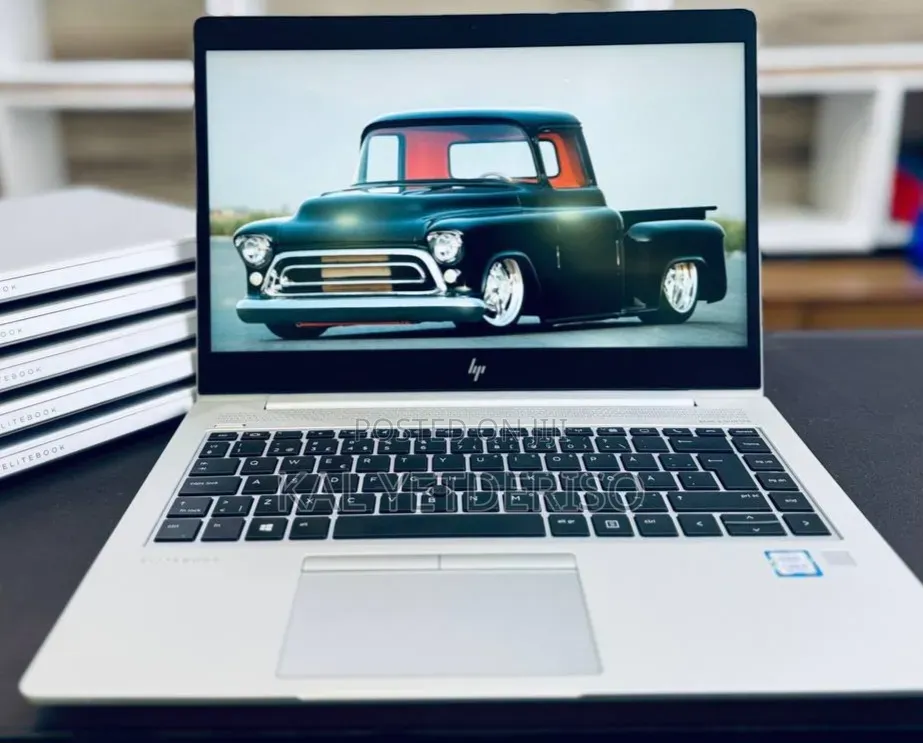 New Laptop HP EliteBook 840 G5 8GB Intel Core i5 SSD 512GB