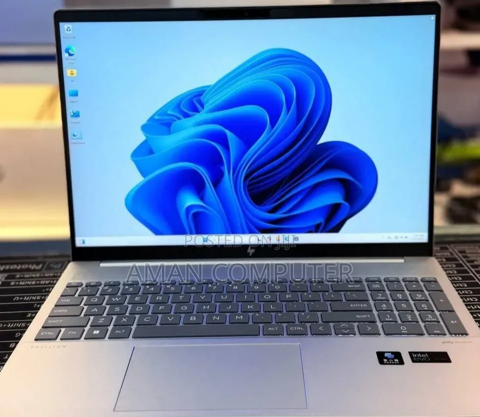 New Laptop HP Pavilion 15 32GB Intel Core Ultra 7 SSD 1T