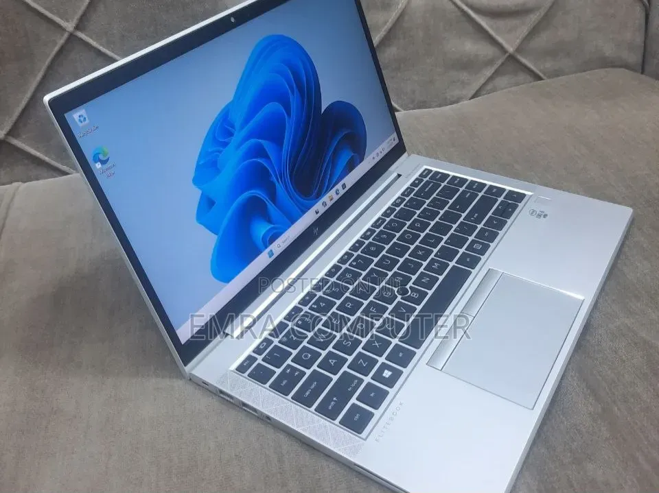 New Laptop HP EliteBook 840 G7 16GB Intel Core i5 SSD 512GB