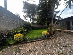 700 ካሬ በ45 ሚሊዬን ወሰን አካባቢ አዋጭ ነዉ ለትረፍ ይሆናል ፈጥነዉ የራሰዎ ያድረጉት