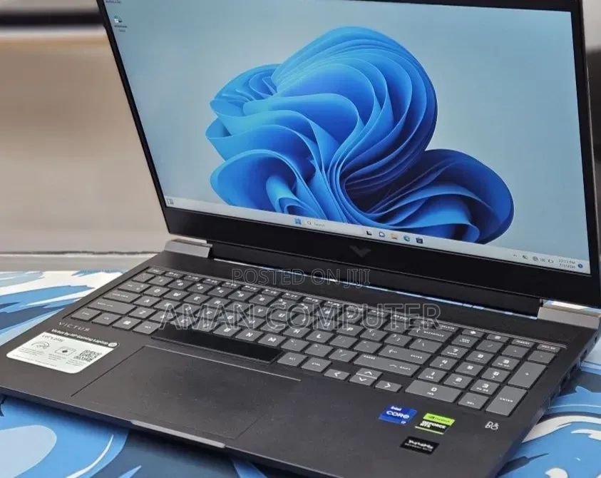 New Laptop HP Victus 16 16GB Intel Core i7 SSD 1T