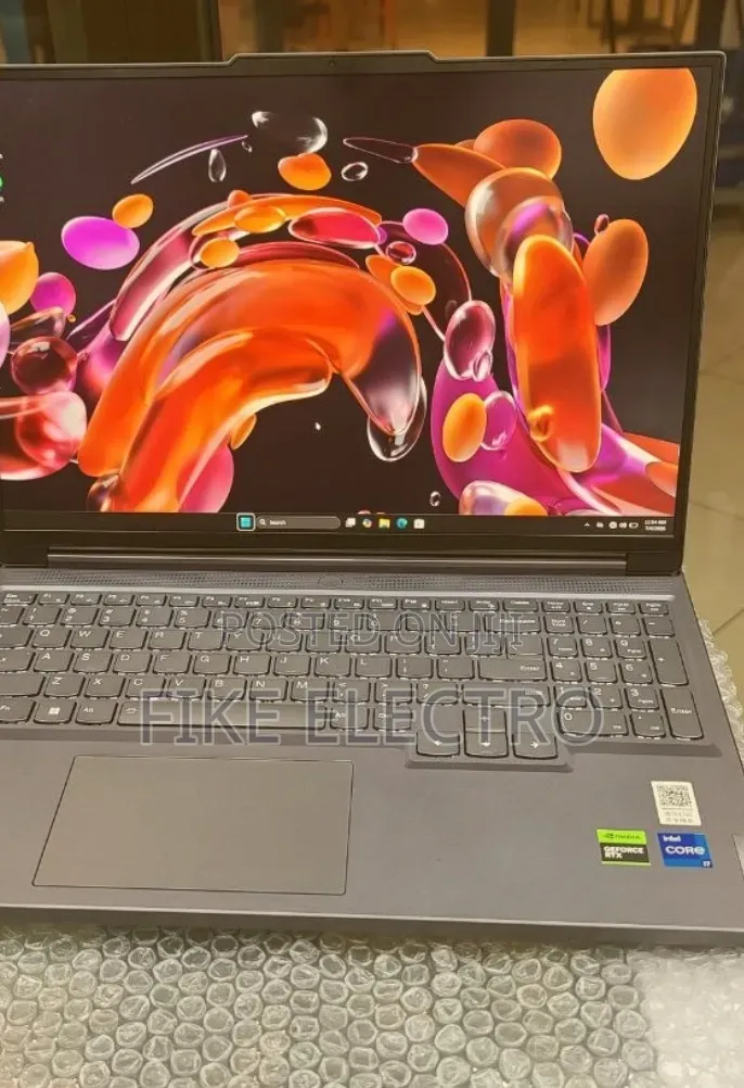 New Laptop Lenovo Legion 5 16GB Intel Core i7 SSD 1T