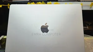 New Laptop Apple MacBook Air 2024 M3 8GB Intel Core M3 SSD 256GB