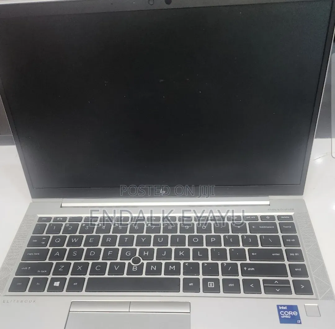 New Laptop HP EliteBook 840 G8 16GB Intel Core i7 SSD 512GB