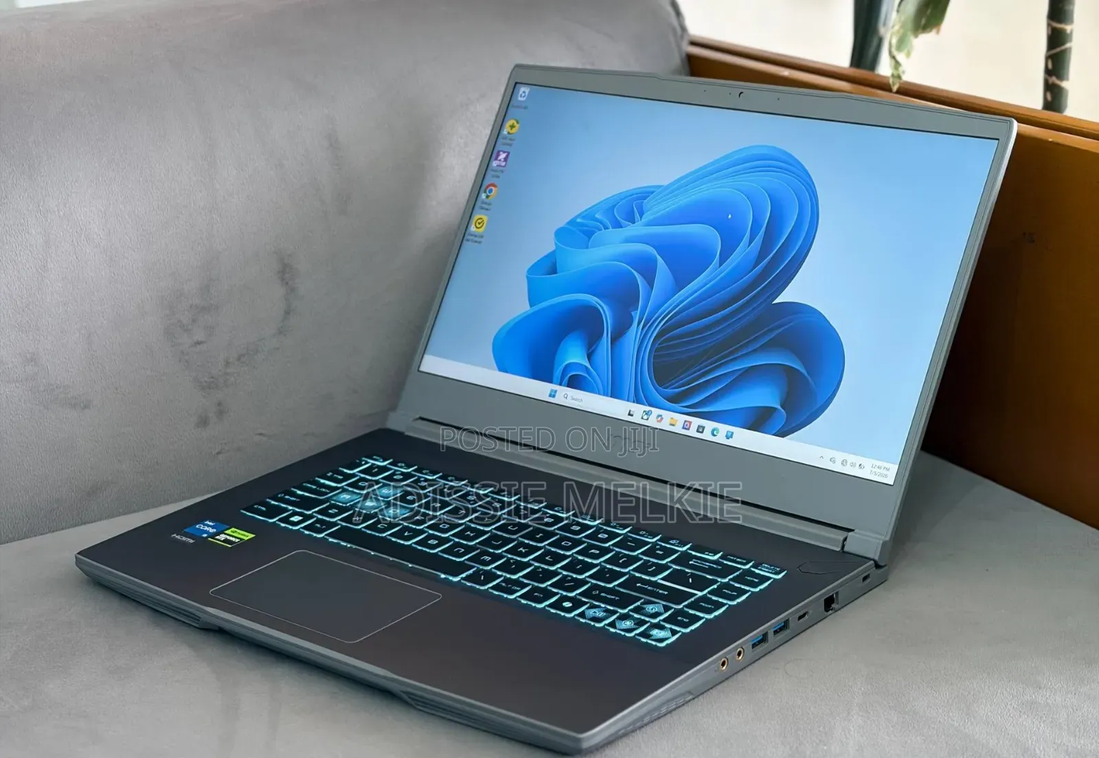 New Laptop MSI 16GB Intel Core i5 SSD 512GB
