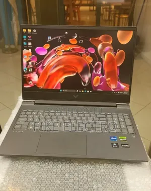 New Laptop HP Victus 16 16GB Intel Core i7 SSD 1T