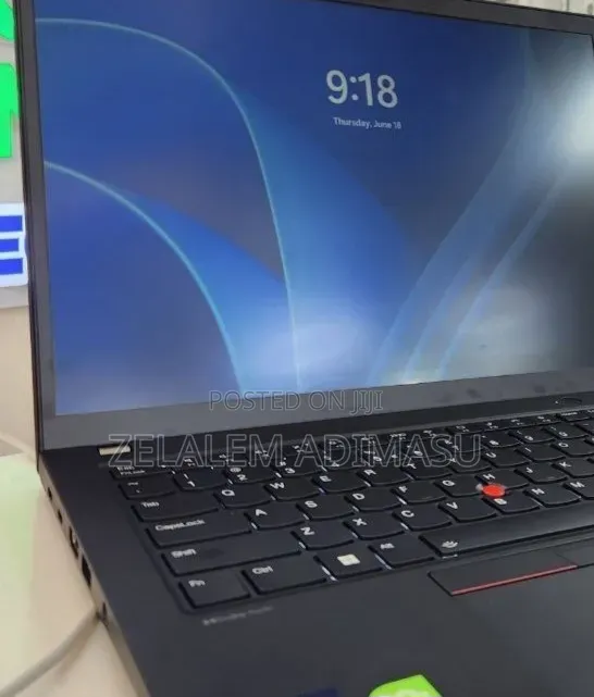New Laptop Lenovo ThinkPad T14s G4 16GB Intel Core i7 SSD 512GB