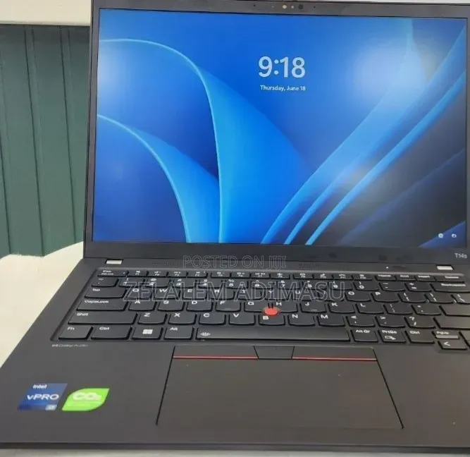 New Laptop Lenovo ThinkPad T14s G4 16GB Intel Core i7 SSD 512GB