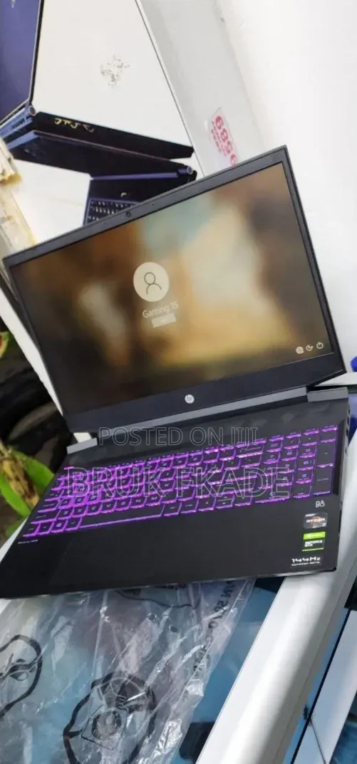 New Laptop HP Pavilion 15 16GB AMD Ryzen 5 SSD 512GB