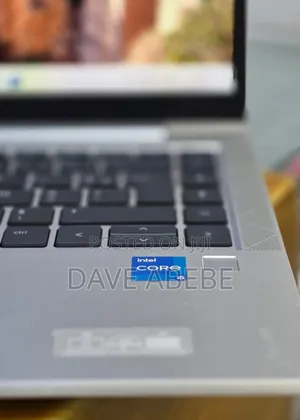 New Laptop HP EliteBook 840 G8 16GB Intel Core i5 SSD 512GB