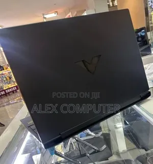 New Laptop HP Victus 15 16GB Intel Core i5 SSD 512GB