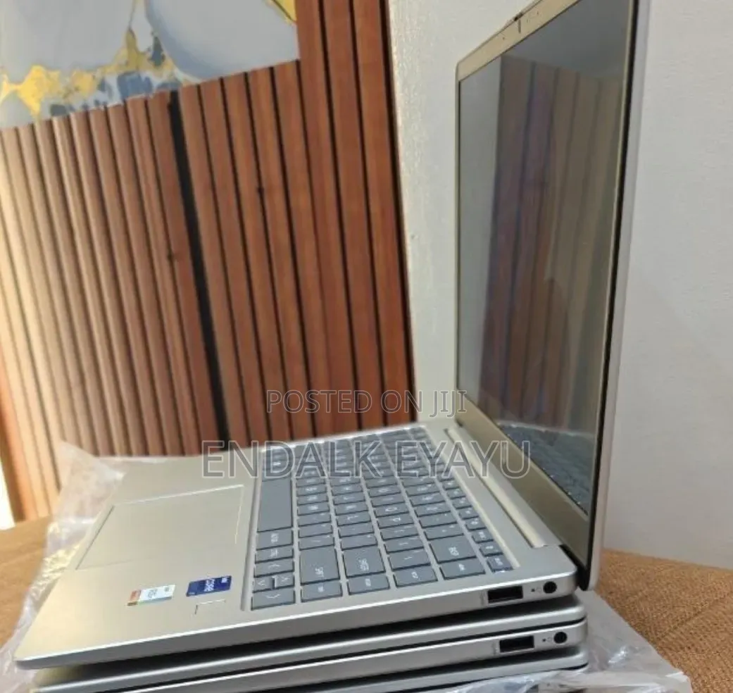 New Laptop HP 16GB Intel Core i7 SSD 512GB